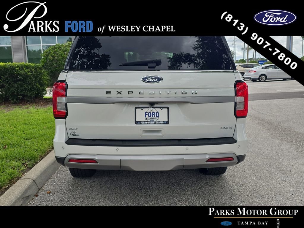 Certified 2024 Ford Expedition Max XLT RWD image 5