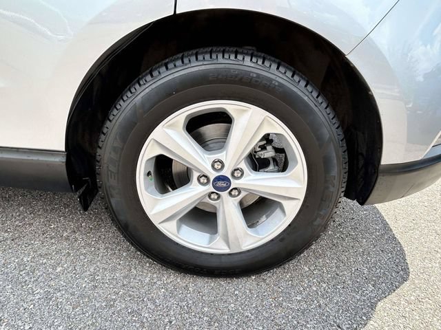 Certified 2020 Ford Edge SE FWD image 9