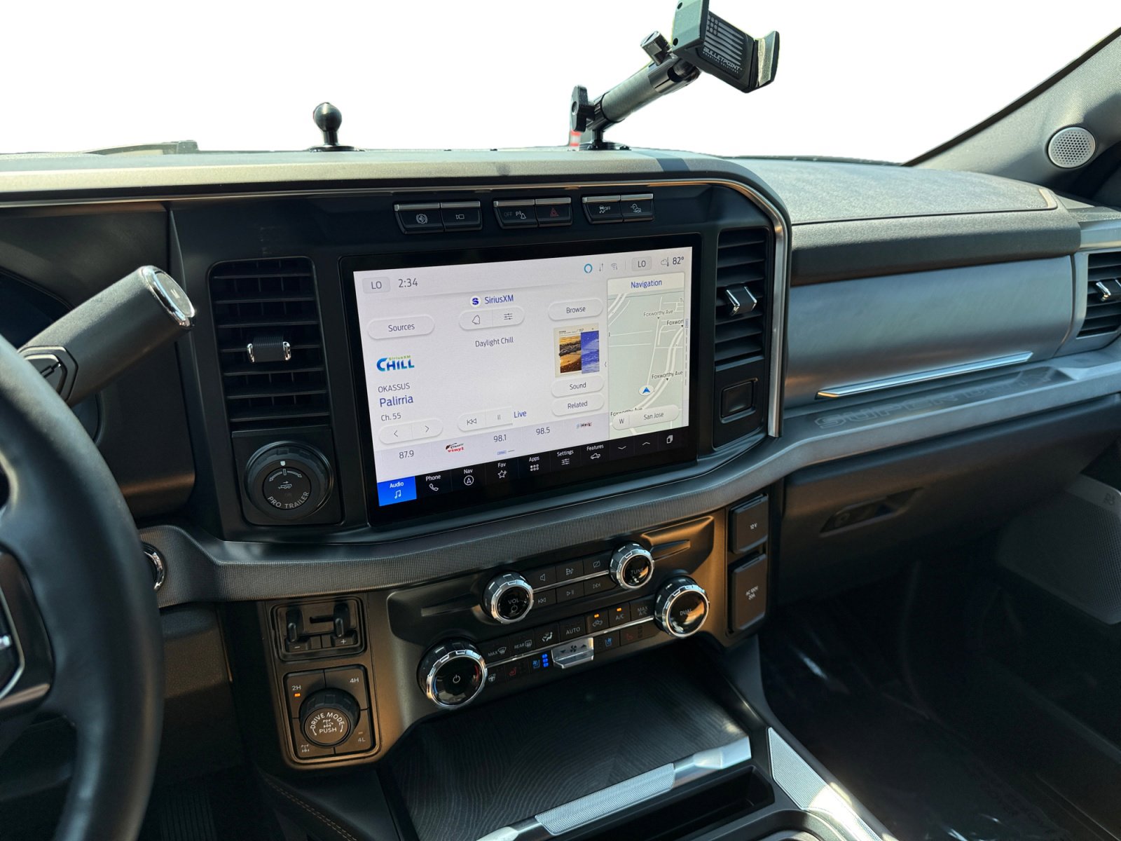 Certified 2024 Ford F350 Platinum w/ Tremor Off-Road Package AWD/4WD image 12