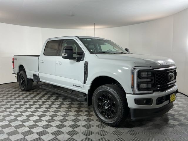 Certified 2025 Ford F350 Lariat w/ Black Appearance Package AWD/4WD image 3