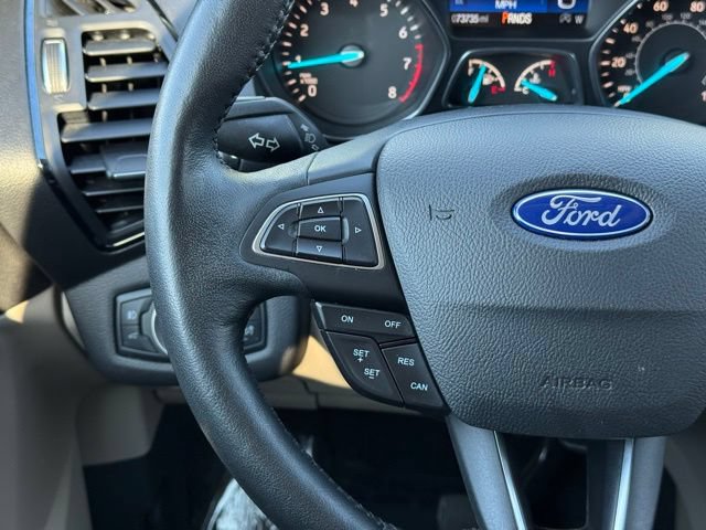 Certified 2019 Ford Escape Titanium w/ U9j03 - Titanium Tow Package AWD/4WD image 24