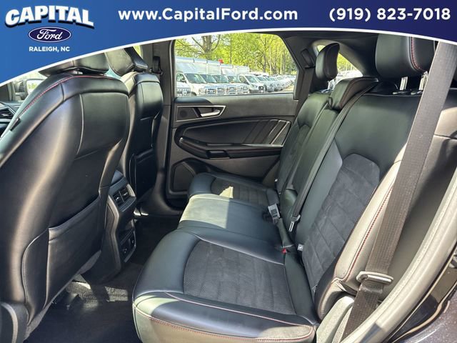 Certified 2022 Ford Edge ST-Line w/ Class II Trailer Tow Package image 19
