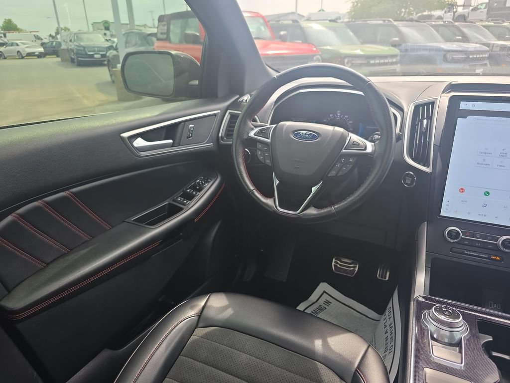 Certified 2021 Ford Edge ST-Line AWD/4WD image 24