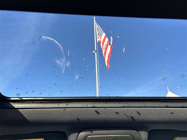 Used 2023 Chevrolet Equinox RS w/ RS Leather Package image 16