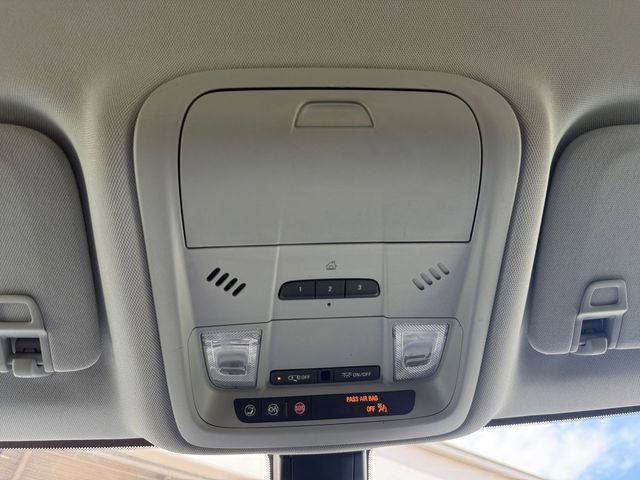 Used 2020 Chevrolet Blazer LT image 13