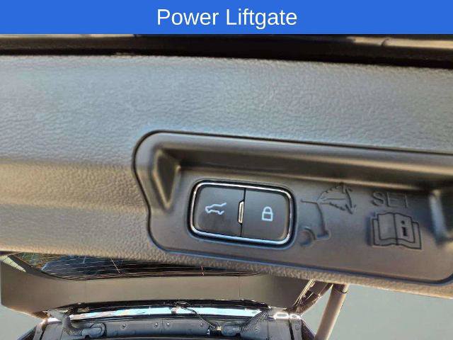 Certified 2023 Ford Explorer XLT w/ Equipment Group 202A AWD/4WD image 27