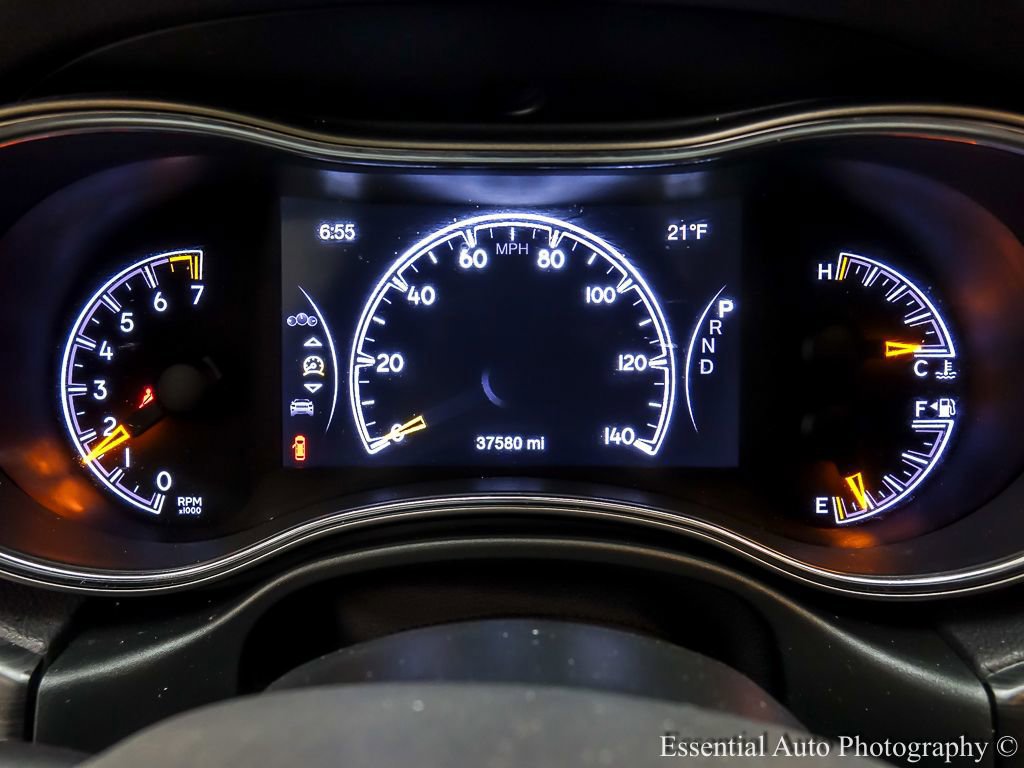 Used 2020 Jeep Grand Cherokee Limited w/ Premium Lighting Group image 15