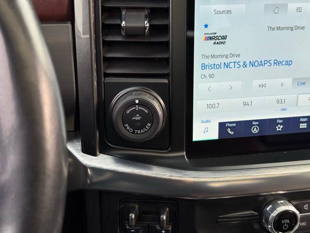 Certified 2022 Ford F150 Lariat w/ Equipment Group 502A High image 18