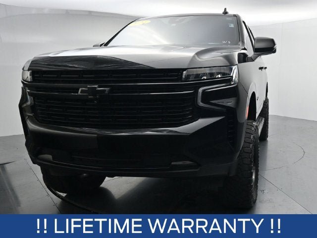 Used 2024 Chevrolet Tahoe RST w/ Luxury Package AWD/4WD image 3