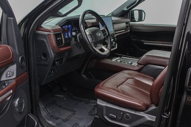 Certified 2024 Ford Expedition Limited AWD/4WD image 11