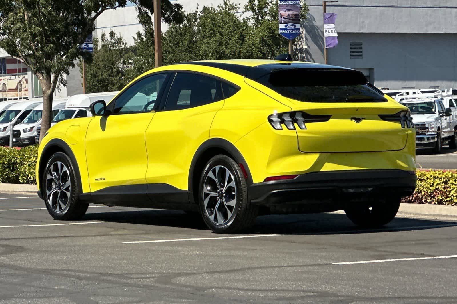 Certified 2025 Ford Mustang Mach-E Select AWD/4WD image 7