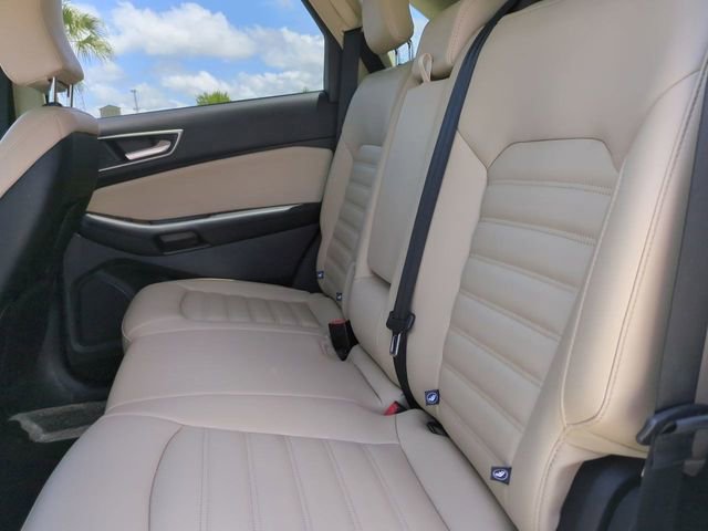 Certified 2024 Ford Edge SEL w/ Convenience Package AWD/4WD image 14