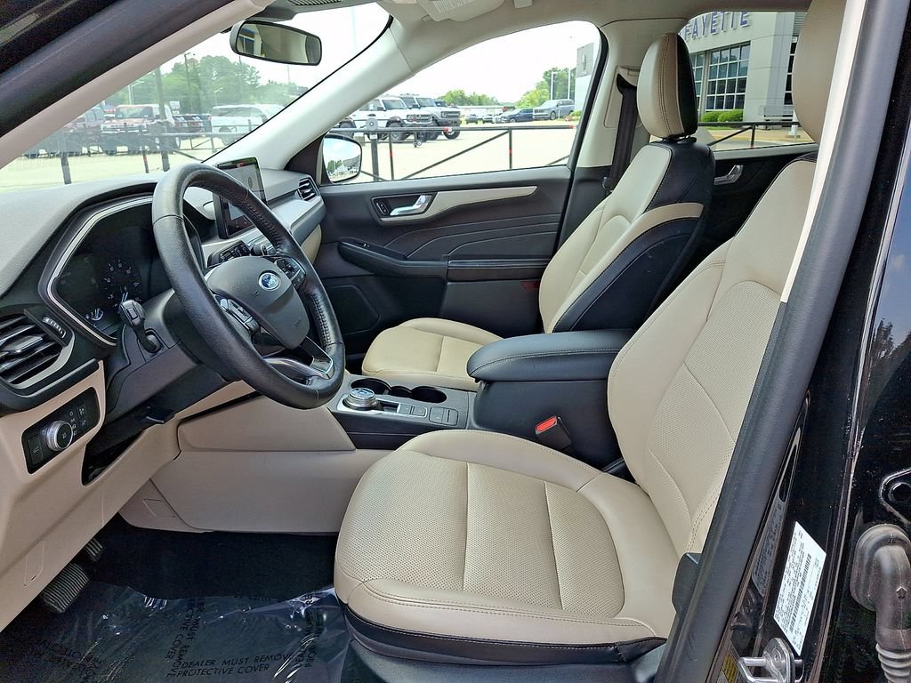 Certified 2021 Ford Escape SEL FWD image 12