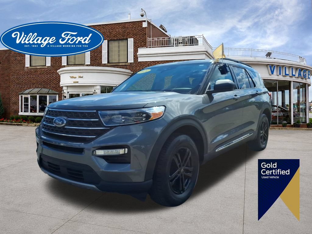 Certified 2024 Ford Explorer XLT w/ Equipment Group 202A