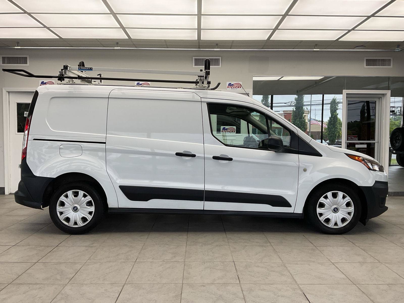 Certified 2023 Ford Transit Connect XL FWD image 4
