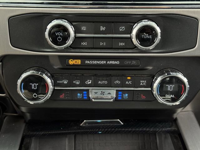 Certified 2022 Ford F350 Platinum AWD/4WD image 18