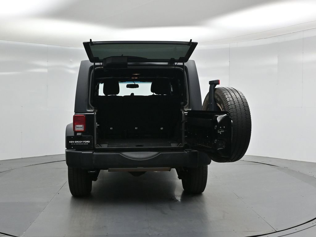 Used 2018 Jeep Wrangler Unlimited Sport S image 26