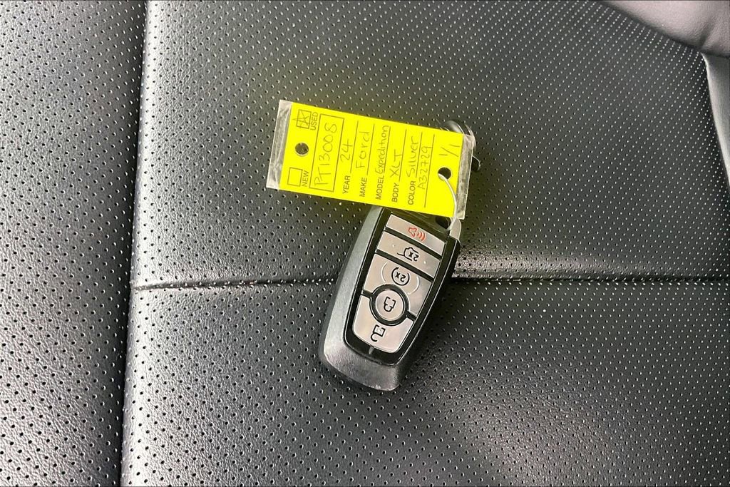 Certified 2024 Ford Expedition Max XLT image 13