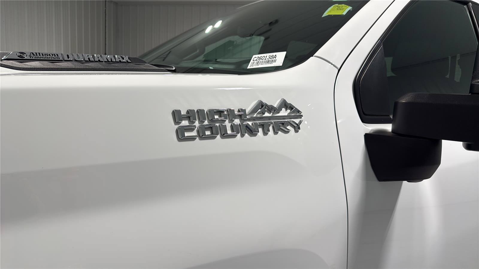Used 2024 Chevrolet Silverado 2500 High Country w/ High Country Premium Package AWD/4WD image 38