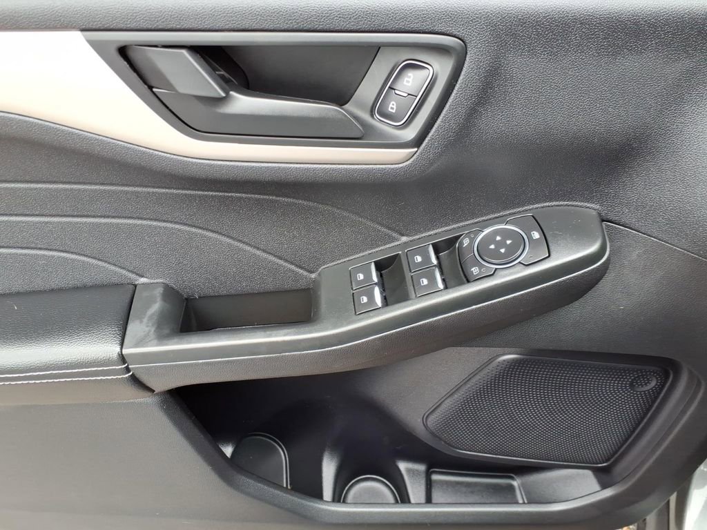 Certified 2022 Ford Escape SE FWD image 14