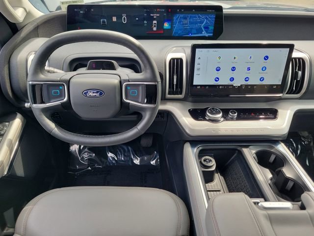 Certified 2025 Ford Expedition Max Active AWD/4WD image 4