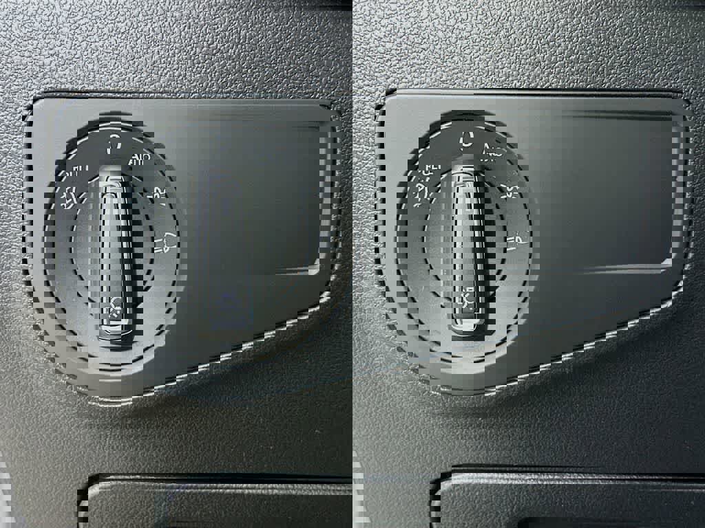 Used 2021 Volkswagen Tiguan SEL Premium R-Line w/ 3rd Row Seat Package image 27