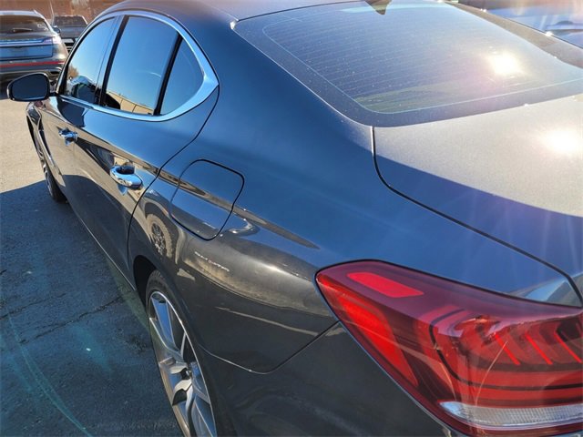Used 2020 Genesis G70 2.0T w/ Prestige Package image 10