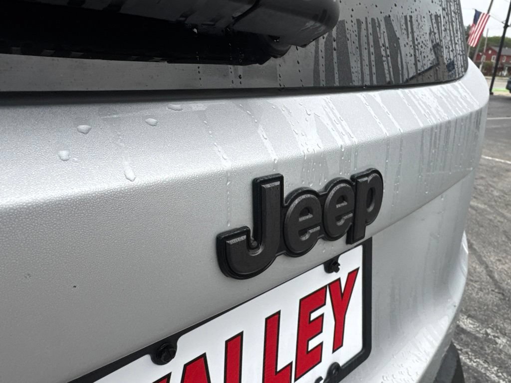 Used 2020 Jeep Renegade Altitude AWD/4WD image 46