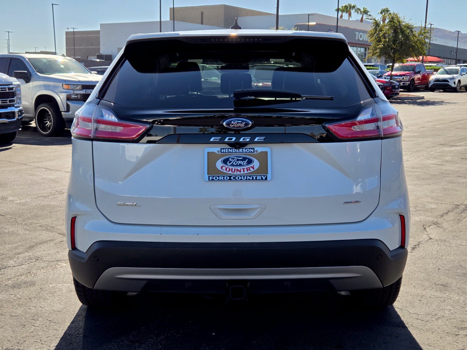Certified 2022 Ford Edge SEL w/ Convenience Package AWD/4WD image 5