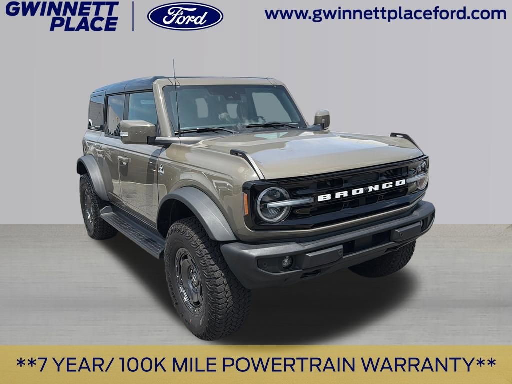 Certified 2025 Ford Bronco Outer Banks w/ Sasquatch Package AWD/4WD image 3