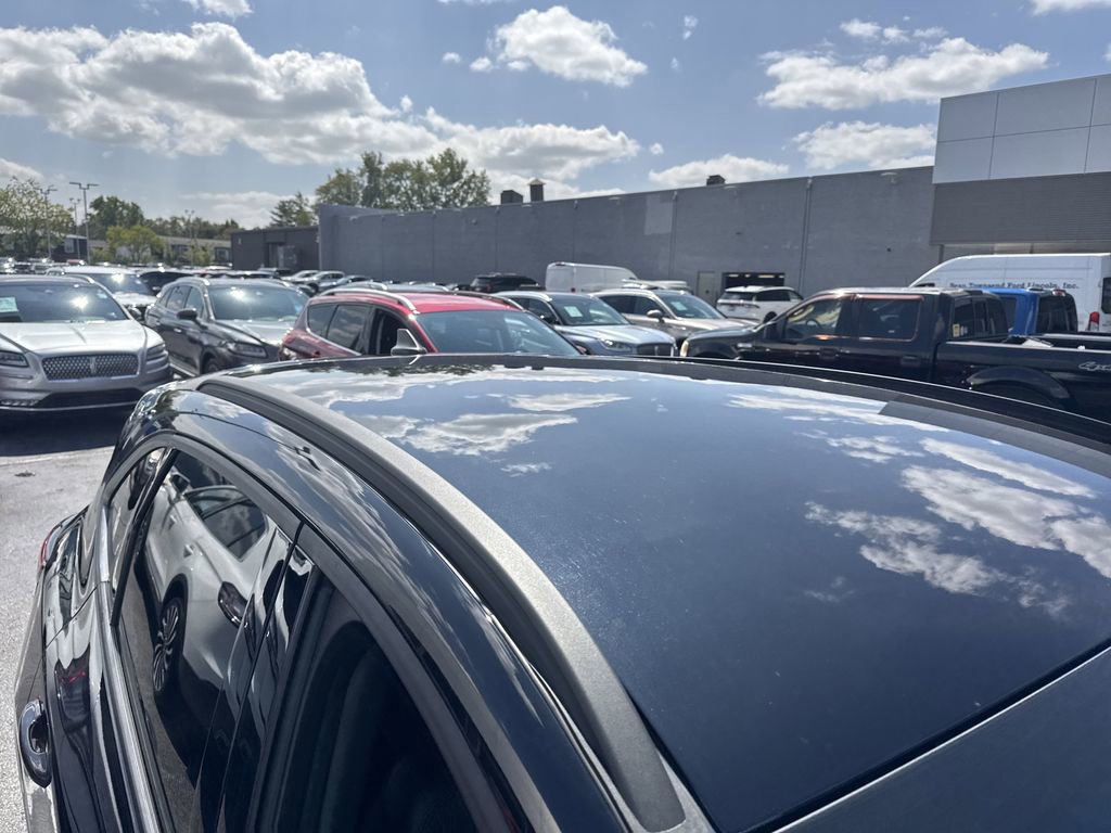 Certified 2023 Ford Escape ST-Line image 10