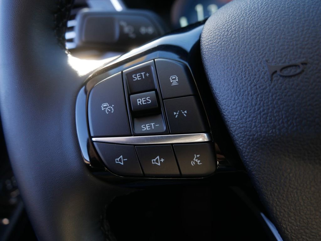 Certified 2024 Ford Escape Platinum image 20