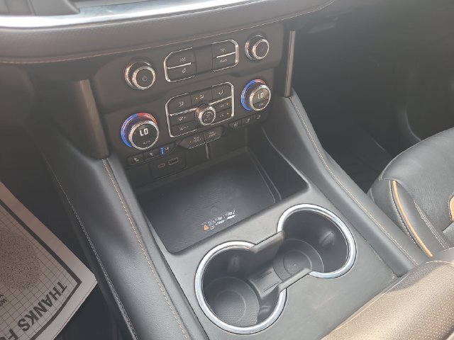 Used 2024 GMC Yukon XL AT4 AWD/4WD image 35