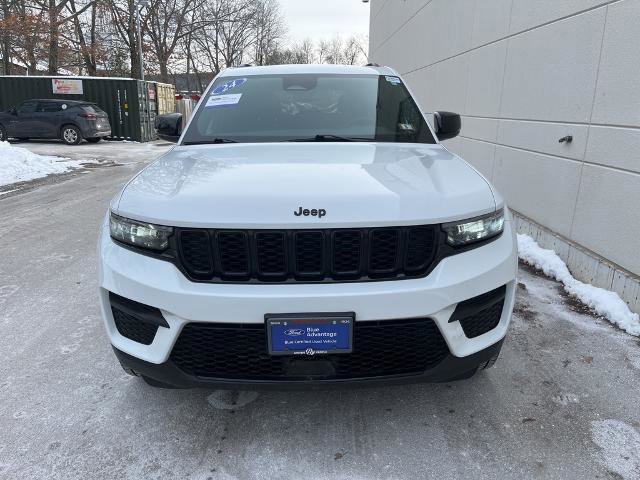 Used 2024 Jeep Grand Cherokee Altitude image 5