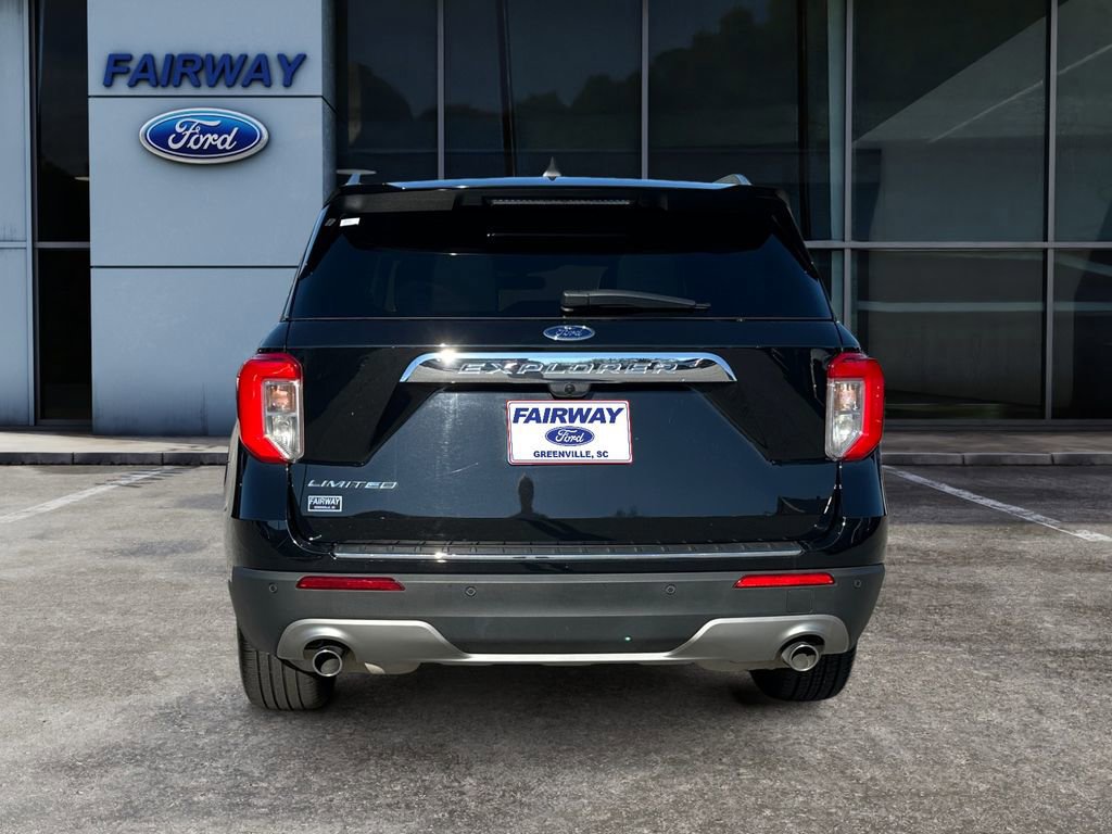 Certified 2022 Ford Explorer Limited w/ Limited Technology Package image 4