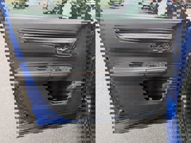 Used 2025 Honda CR-V Sport image 12