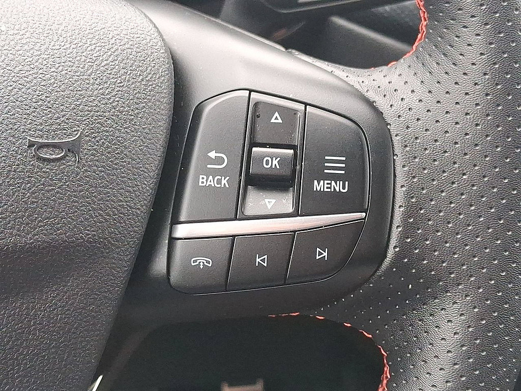 Certified 2024 Ford Escape ST-Line w/ Tech Pack #1 AWD/4WD image 18