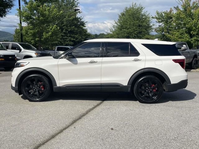 Certified 2022 Ford Explorer ST w/ Equipment Group 401A AWD/4WD image 2