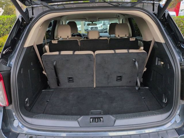 Certified 2024 Ford Explorer XLT image 13