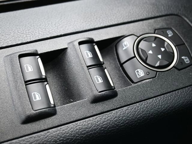 Certified 2018 Ford F150 Raptor w/ Equipment Group 802A Luxury image 15