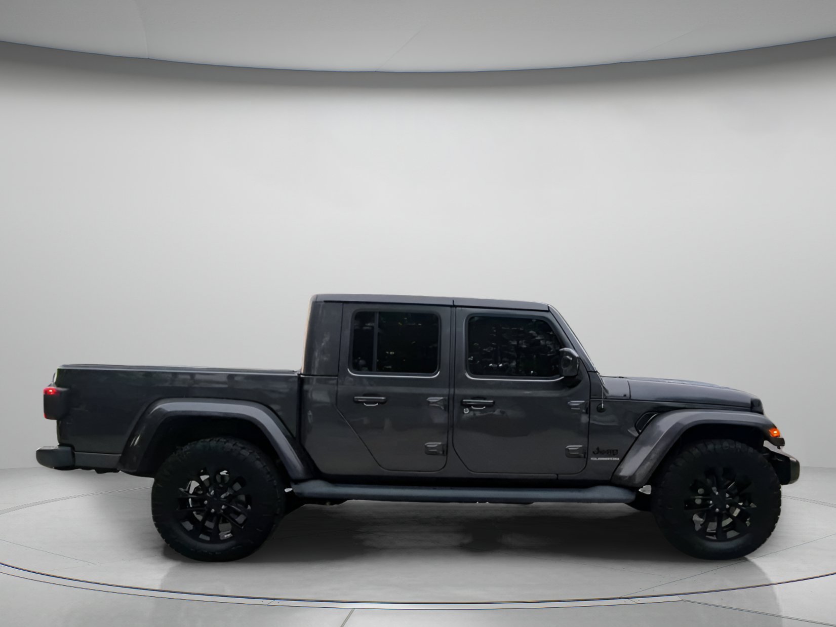 Used 2021 Jeep Gladiator Overland AWD/4WD image 33