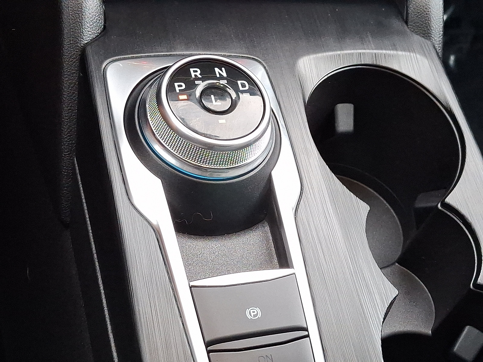 Certified 2022 Ford Escape SE w/ SE Sport Appearance Package AWD/4WD image 15