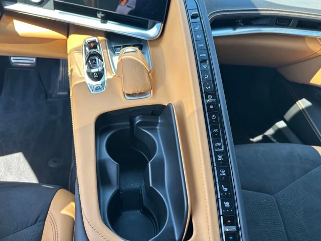 Used 2023 Chevrolet Corvette Stingray Premium Conv w/ Z51 Performance Package RWD image 16
