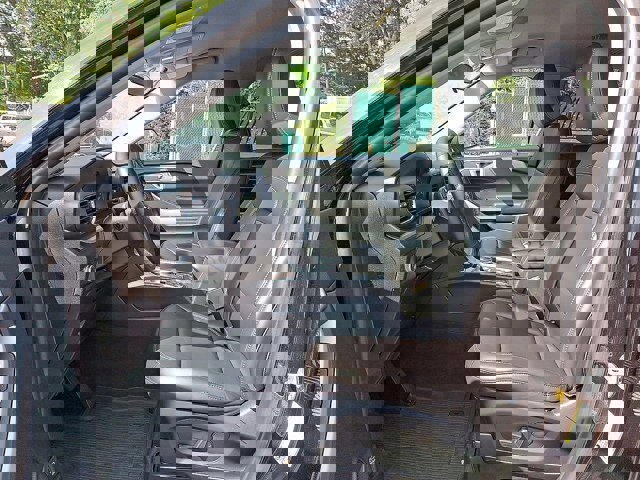 Certified 2022 Ford Explorer XLT w/ Equipment Group 202A image 16