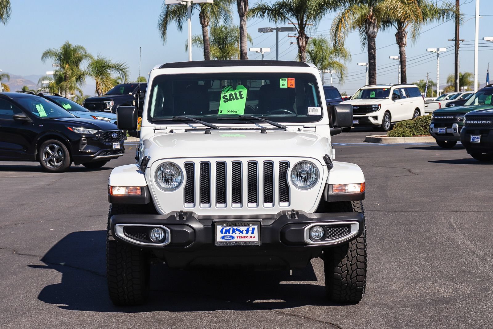 Used 2022 Jeep Wrangler Unlimited Sahara w/ Cold Weather Group AWD/4WD image 2