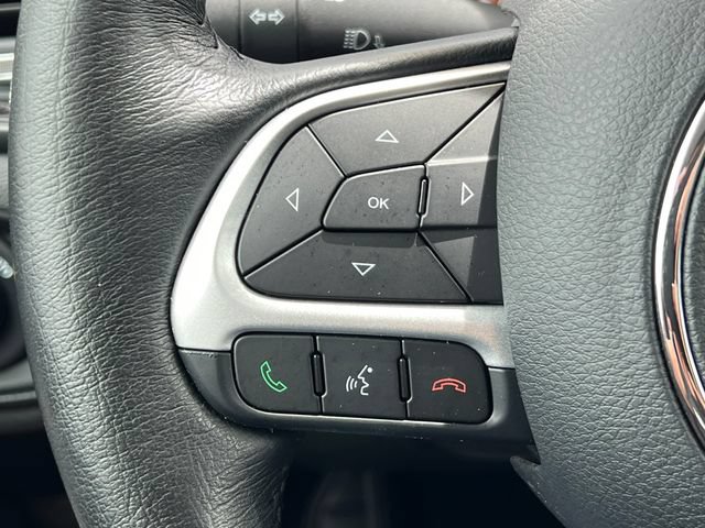 Used 2023 Jeep Renegade Altitude w/ Convenience Group I AWD/4WD image 19