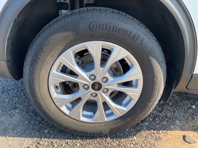 Certified 2024 Ford Escape Active w/ Tech Pack #2 image 9