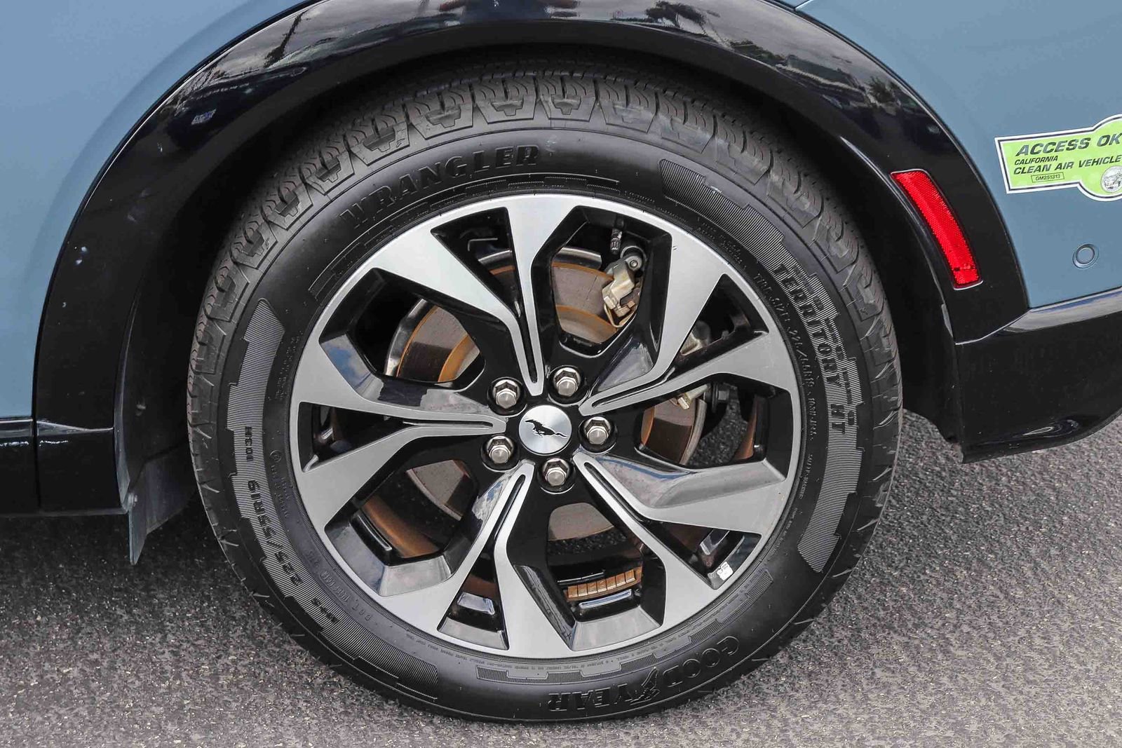 Certified 2023 Ford Mustang Mach-E Premium RWD image 8