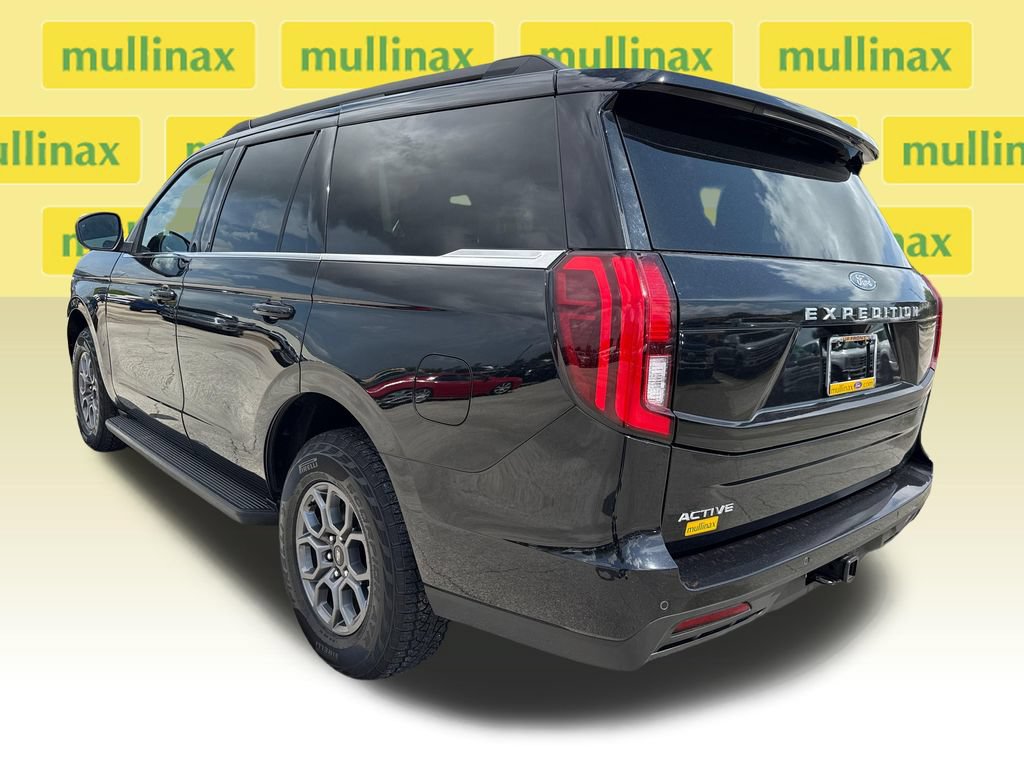 Certified 2025 Ford Expedition Active RWD image 9