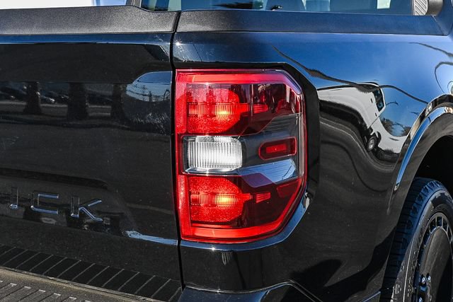 Certified 2025 Ford Maverick Lobo AWD/4WD image 10